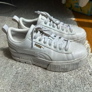 Platform white Puma sneakers women’s size 8.5
